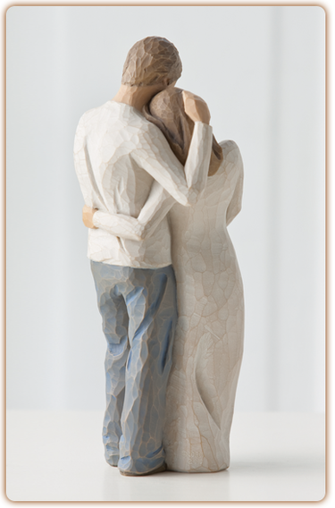 susan lordi figura estátua família anjo peça decoraçao casa significado amizade amor felicidade willow tree desejo aniversário presente casal gravidez