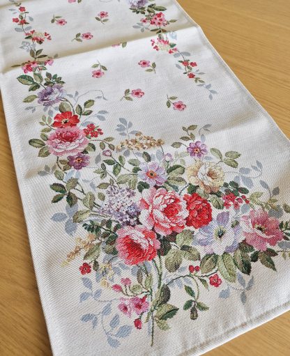 almofada jacquard páscoa coelho algodão mantél cojin cojines pascua conejo mande in spain semana blanca flores primavera decoración hogar decoração casa têxtil