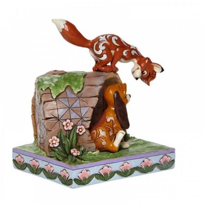 Unlikely Friends - Fox and Hound Log Figurine 6008077 In celebration of Disney's The Fox and The Hound's 40th Anniversary. This Disney by Jim Shore disney traditions raposa cão