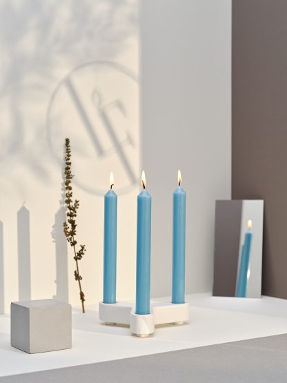12 bougies droites 7h Bleu Pop référence : 007172 bougies la française blf velas vela candelabro candelero castiçal