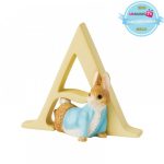 "A" - Peter Rabbit A4993 Enesco has been producing The World of Beatrix Potter pedrito coelho