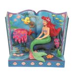 The Little Mermaid Storybook 6014323 Introducing the Little Mermaid Storybook Figurine from Disney Traditions by Jim Shore. DISNEY TRADITIONS LA SIRENITA A PEQUENA SEREIA