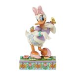 Blooms and Butterflies (Daisy Duck Spring Figurine) 6016337 disney traditions pata margarida