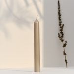 Bougies la Française: Vela castiçal 20cm Taupe – 1 unidade
