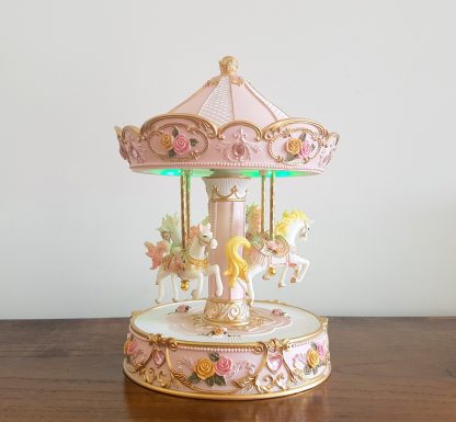 Carrossel XL Golden Branco e Rosa: com luzes