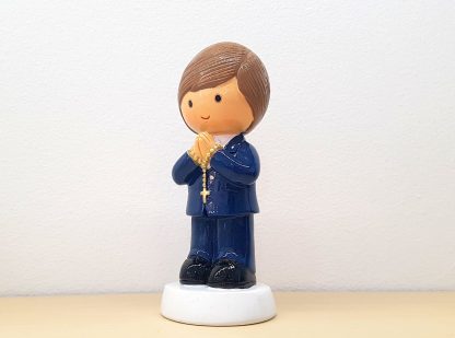 Menino Comunhão: de pé