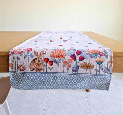 Runner 44X140 Natural: Coelho com Beira Azul