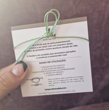 Pulseira Fio Mágico Dedal com Pendente: Verde Água com Coroa