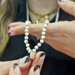 Colar Fio Petra com Dedal: Branco