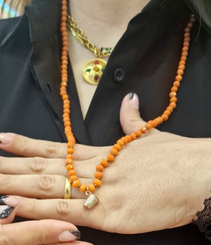 Colar Fio Petra com Dedal: Laranja Suave