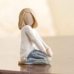 Menina Feliz "Joyful Child": Willow Tree