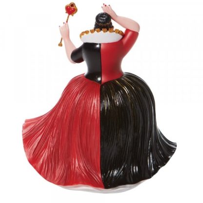 Rainha de Copas: Couture de Force