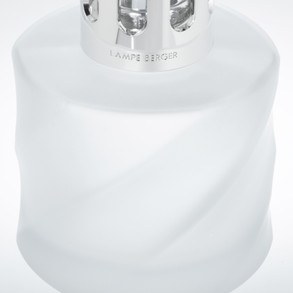 Coffret Lâmpada Catalítica Spirale Givree Branco Fosco + 250ml Vento do Oceano