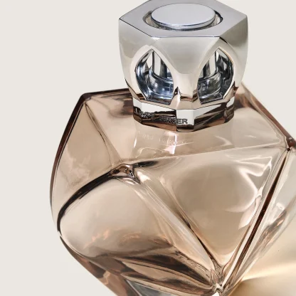 Coffret Lâmpada Catalítica Eternity Nude + 250ml Lady Flower
