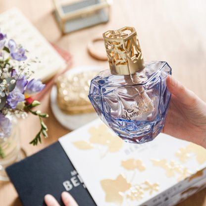 Coffret lâmpada catalítica Lolita Lempicka lilás + 250ml fragrância Lolita