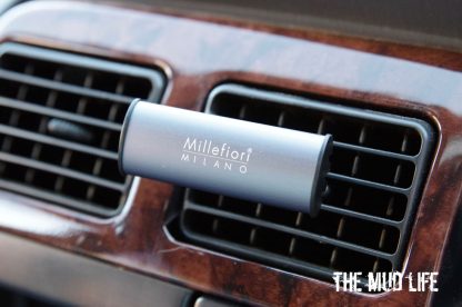 Difusor para Carro Metal Cinza Clássico Millefiori: aroma Cold Water