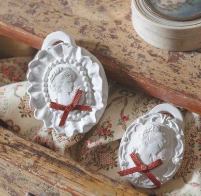 Gesso perfumado Medalhão Grande aroma Frutos do Bosque: Mathilde M.