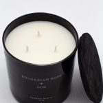 Vela 600gr 3 Pavios Cereria Mollá: Bulgarian Rose & Oud
