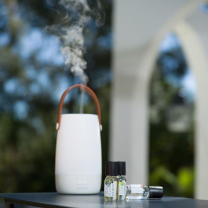 Difusor de aromas Petit Lampião: eletricidade e bateria