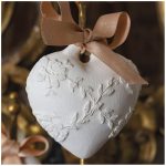 Gesso perfumado Coração Bordado grande aroma Rose Élixir: Mathilde M.