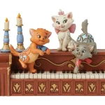 Gatinhos Aristogatos no Piano