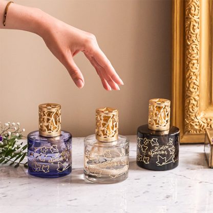 Conjunto lâmpada Pure Preta Lolita + 250ml Lolita Lempicka