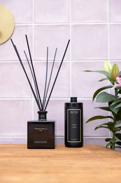 Difusor Mikado 500ml Cereria Mollá: Santal & Tonka