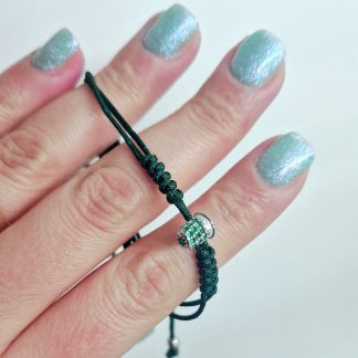 Pulseira Dedal Mamori (prata): Verde pedras verdes