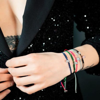 Pulseira Dedal Mamori (prata): Preta pedras pretas