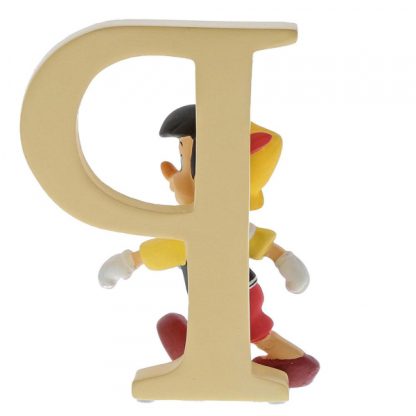 Letra P de "Pinocchio"