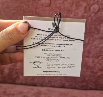 Pulseira Fio Mágico Dedal com Pendente: Preto com Trevo