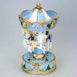 Carrossel Colorido 21.5cm Azul e Dourado