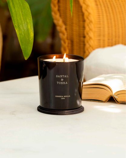 Vela 600gr 3 Pavios Cereria Mollá: Santal & Tonka