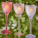 Castiçal em Vidro Acetinado Tulipa Lilás