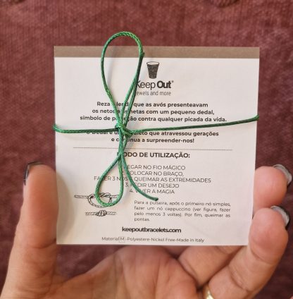 Pulseira Fio Mágico Dedal com Pendente: Verde com Coroa