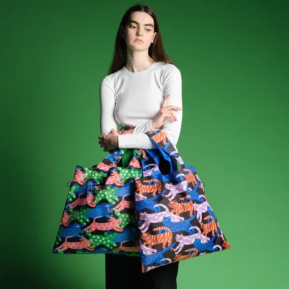 GLITTER POWER Cats Recycled Bag by LOQI