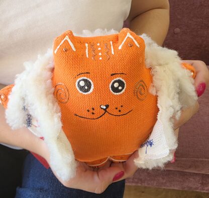 Gato Gorducho Laranja com Colete: artesanato Ucraniano - Image 10