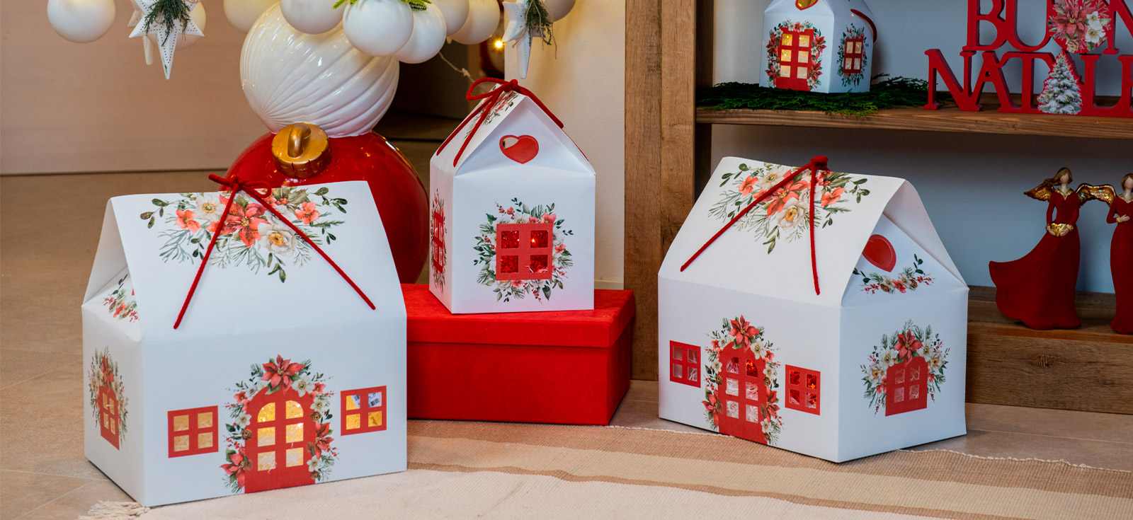 Caixa Casinha com Cordão Estreita White Christmas: 20X20X18cm - Image 3