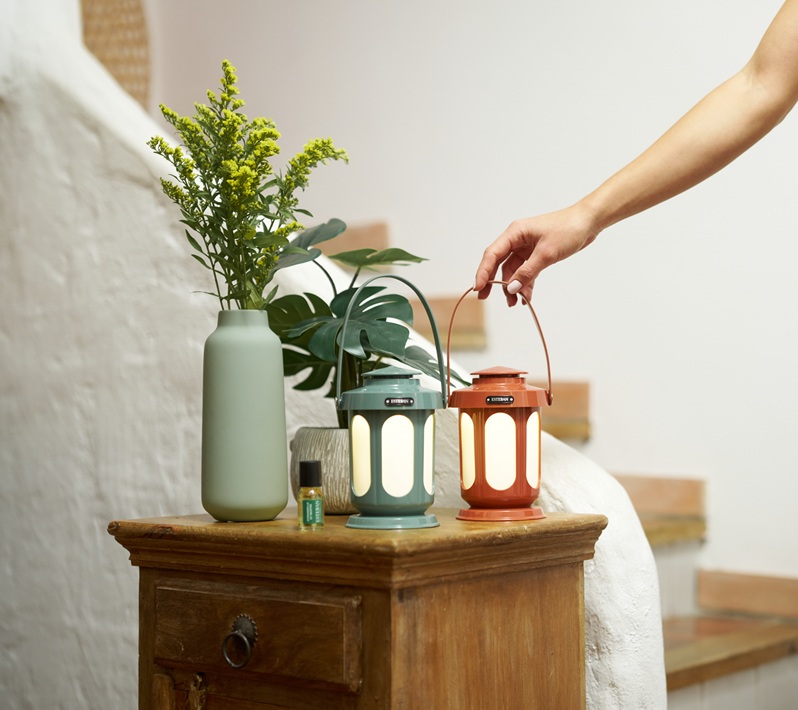 Difusor de Óleos sem água e bateria Lanterna Terracotta + concentrado Citronela e Menta - Image 4