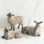 Gentle Animals of The Stable 26206