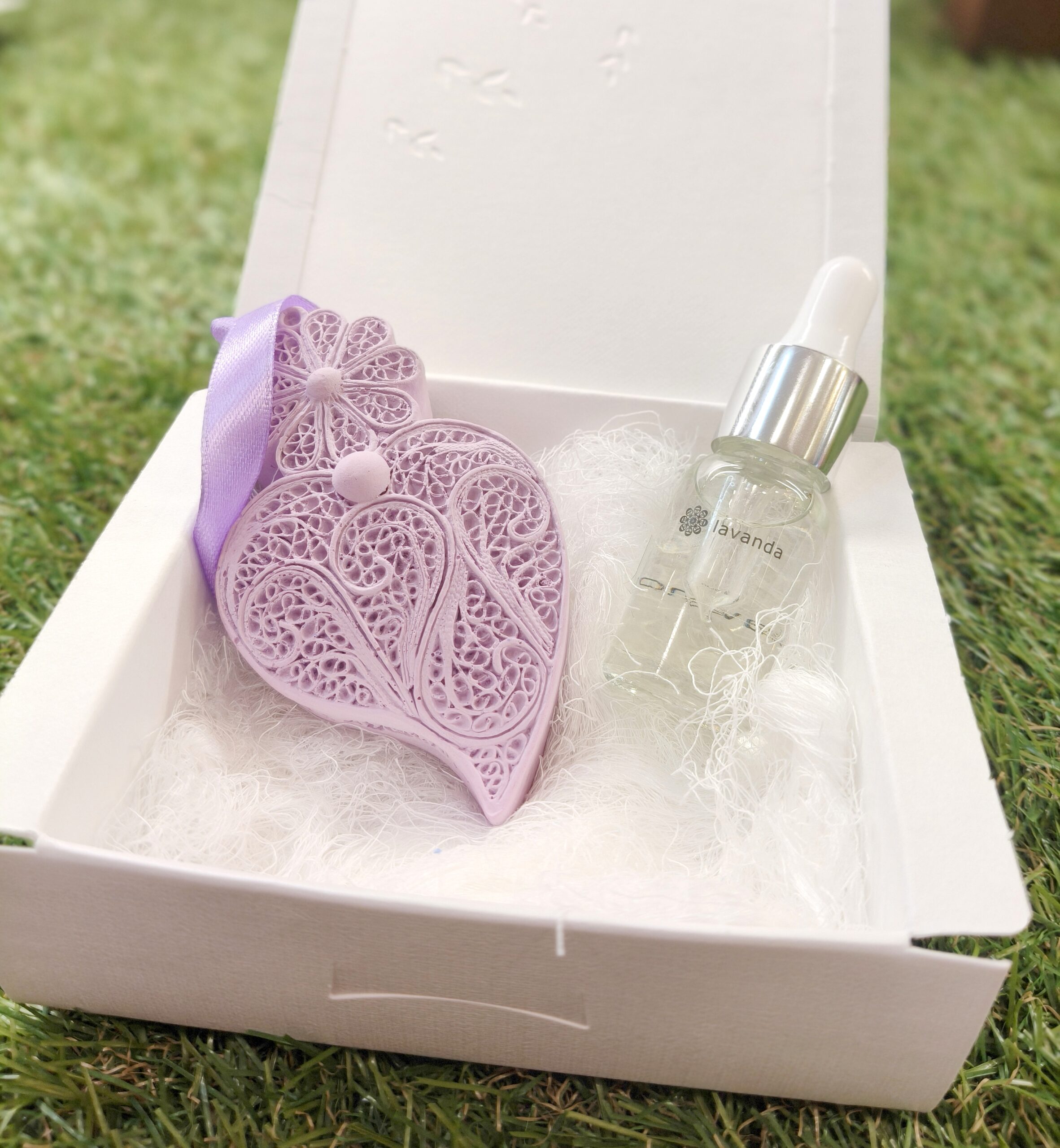 Conjunto Coração grande Lilás com Lavanda + recarga 10ml
