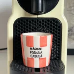 Não me fodas a cabeça Não me fodas a cabeça Não me fodas a cabeça Copo de café