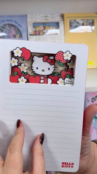 Caderno Magic Layers (Camadas Mágicas) Hello Kitty - Image 8