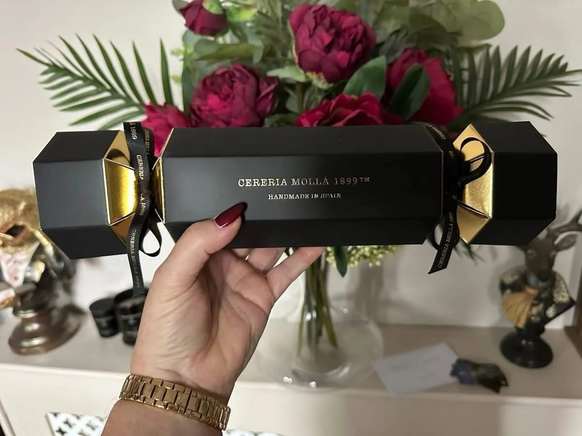 Cracker Natalício Santal & Tonka (Vela + creme de mãos): Cereria Mollá - Image 3