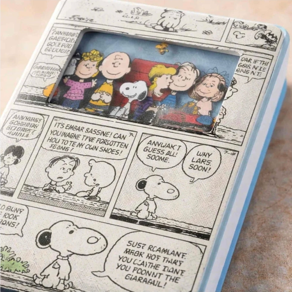 Fornecedor: Mooving Disponibilidade: Esgotado Caderno Premium Snoopy com Camadas Mágicas em Movimento